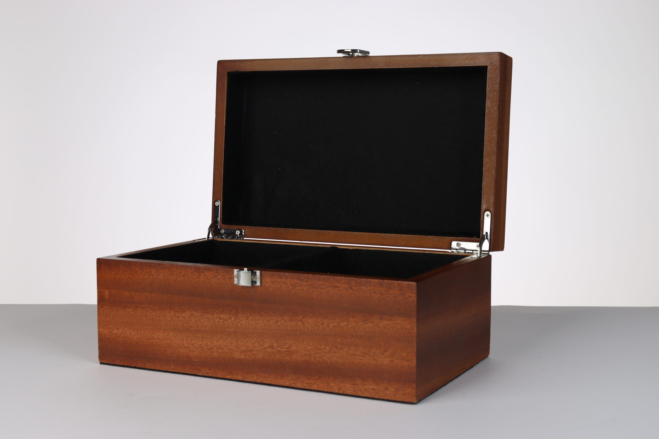 Luxe houten kistje voor schaakstukken (maat 6) – Sapele - Afbeelding 7
